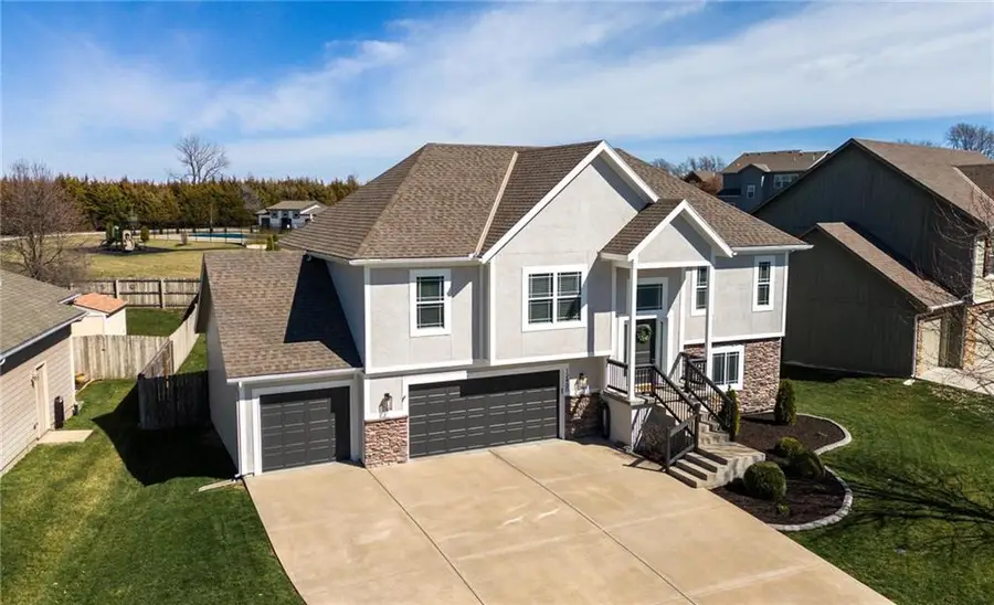 12400 Parkview Avenue, Kansas City, KS 66109 - #2