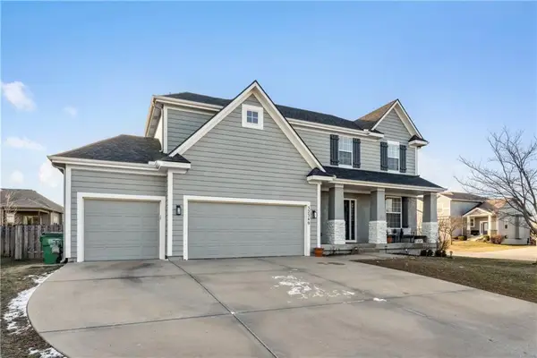 32349 W 165th Terrace, Gardner, KS 66030