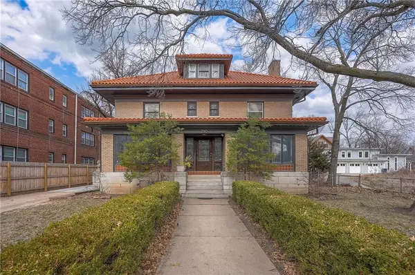 710 E Armour Boulevard, Kansas City, MO 64109