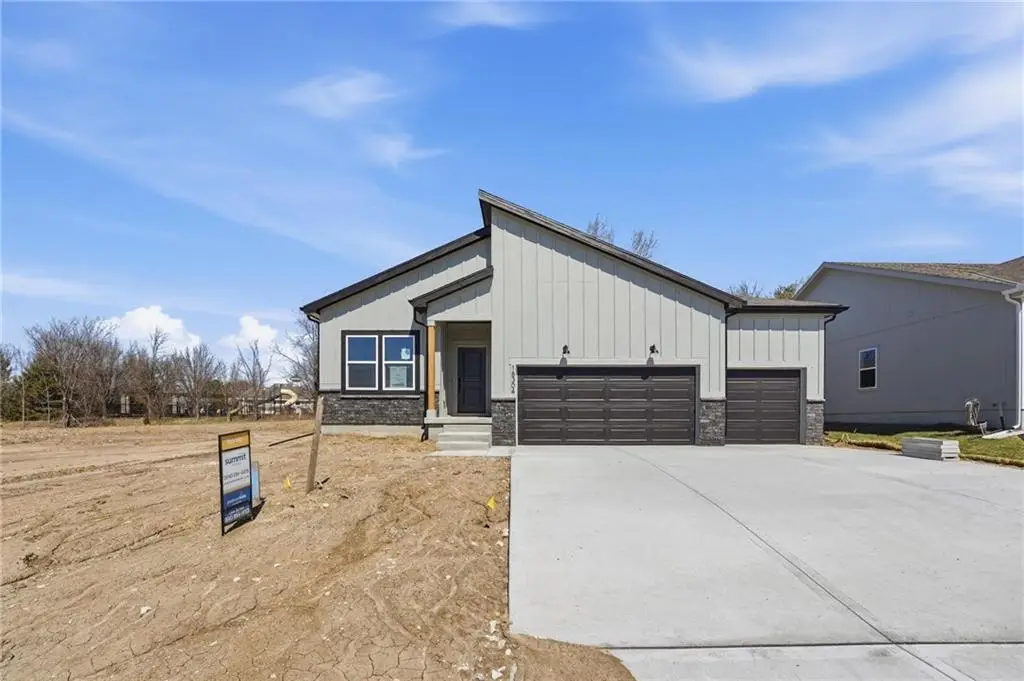 18304 W 166th Street, Olathe, KS 66062 - #1