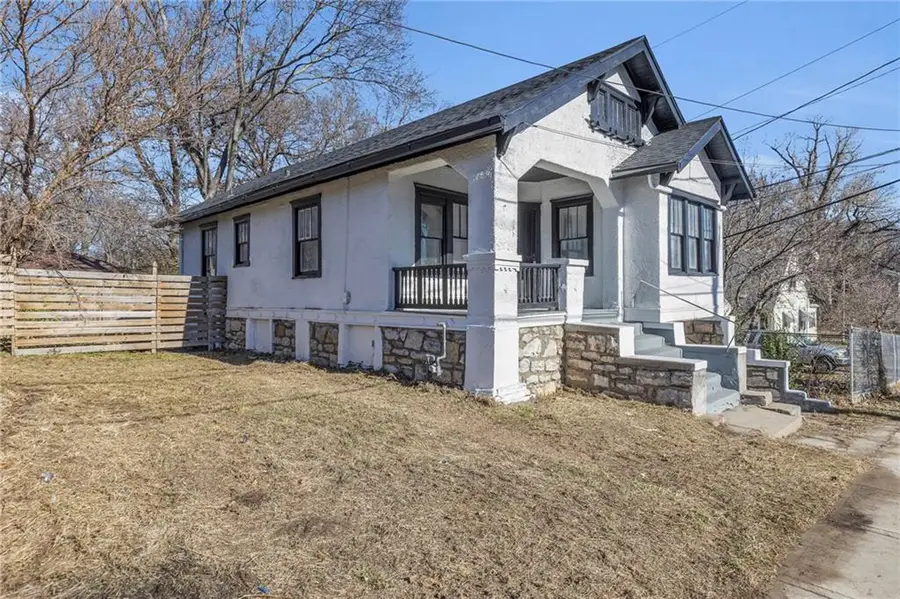 1406 E 45th Street, Kansas City, MO 64110 - Image #2