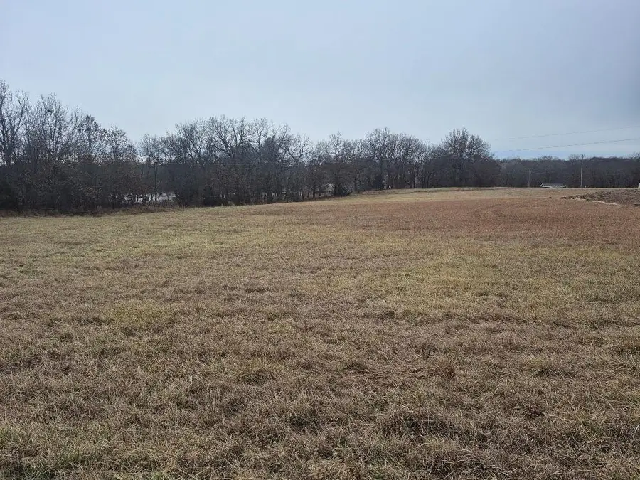 SU Lot 2504 Gulfstream Drive, Gallatin, MO 64640 - Image #3