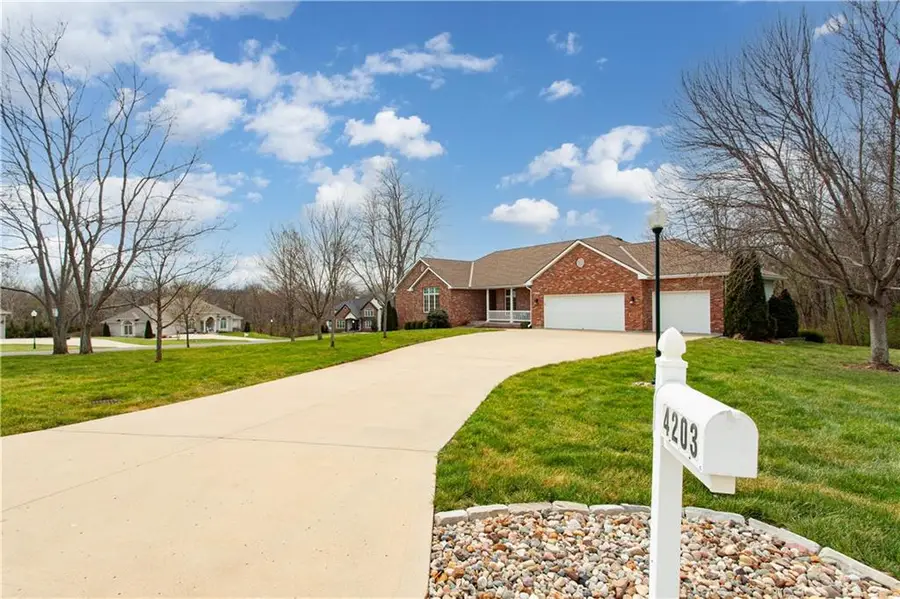 4203 SE Willow Ridge Court, Blue Springs, MO 64014 - #2