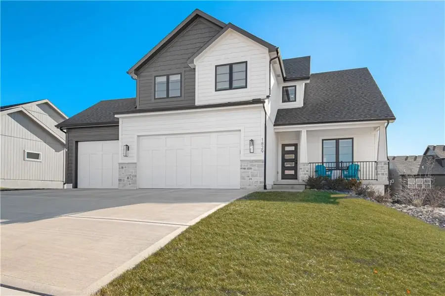 1829 Green Meadow Drive, Liberty, MO 64068 - Image #2