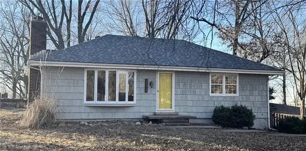 12915 Porter Road, Kansas City, MO 64152