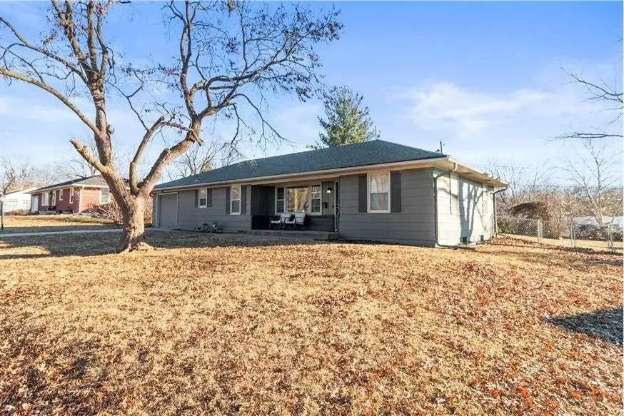 404 SW 21st Street, Blue Springs, MO 64015 - Image #2