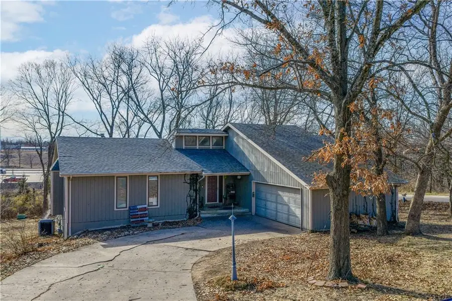 1028 Walnut Lane, Warrensburg, MO 64093 - Image #2