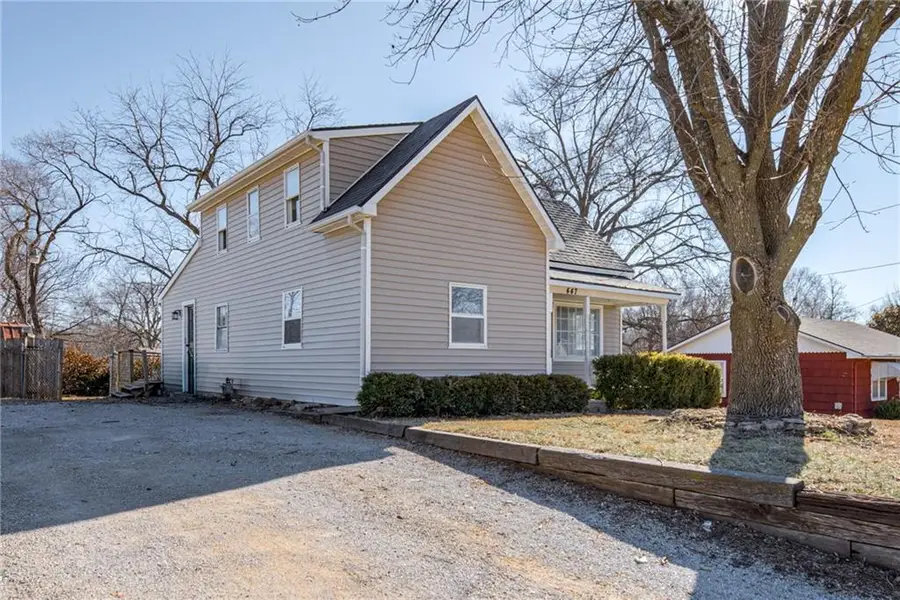 447 Sheidley Avenue, Bonner Springs, KS 66012 - #2