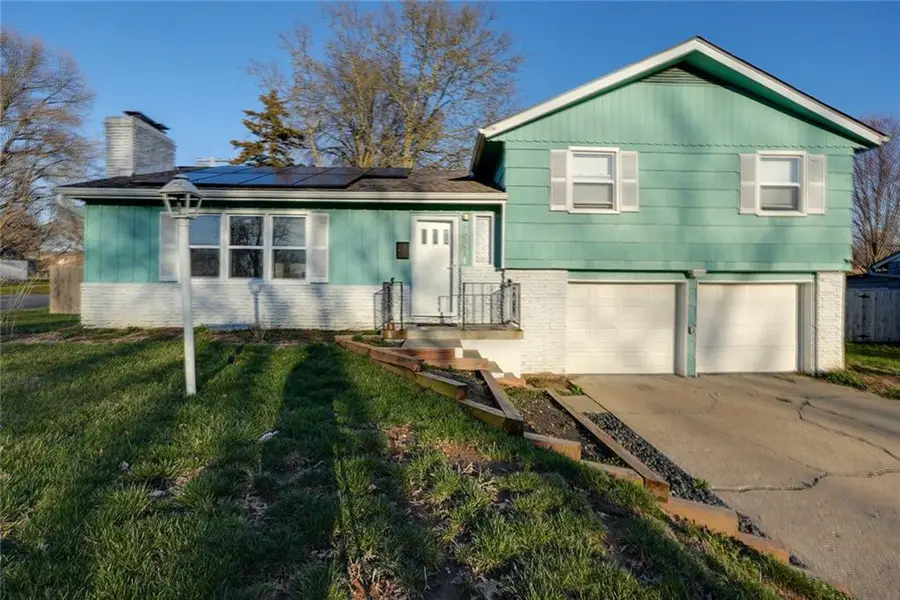 7901 Maple Avenue, Raytown, MO 64138 - #2