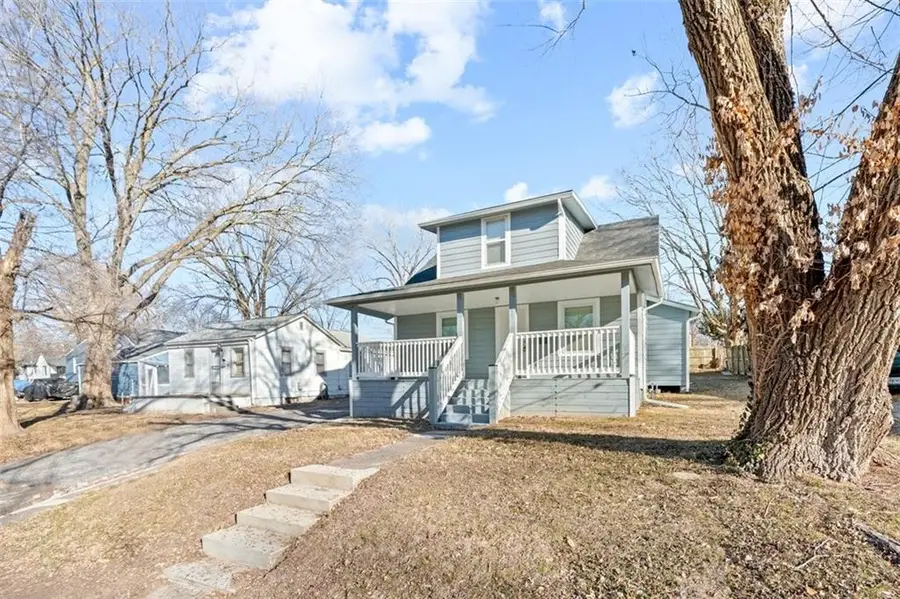 1515 S Home Avenue, Independence, MO 64052 - Image #2