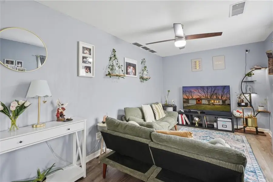 13726 Winchester Avenue, Grandview, MO 64030 - Image #2