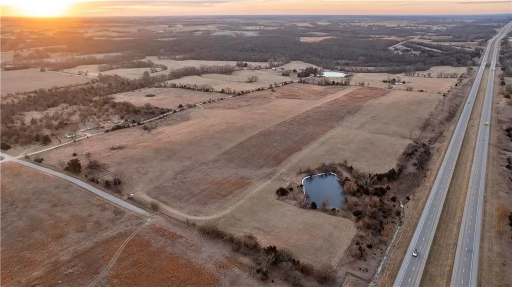 E 220th Lane, Bethany, MO 64424 - Image #1