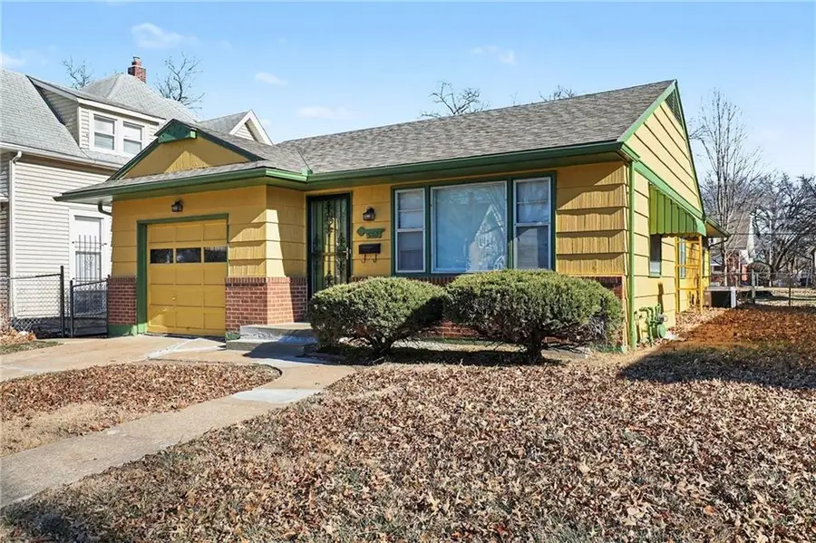 5503 Forest Avenue, Kansas City, MO 64110 - Image #3