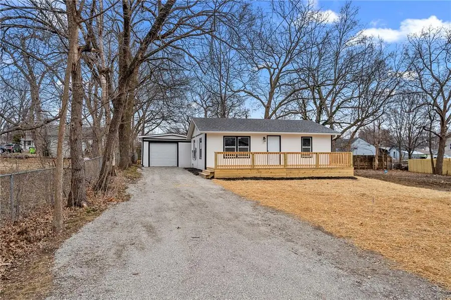 701 West Street, Harrisonville, MO 64701 - Image #2