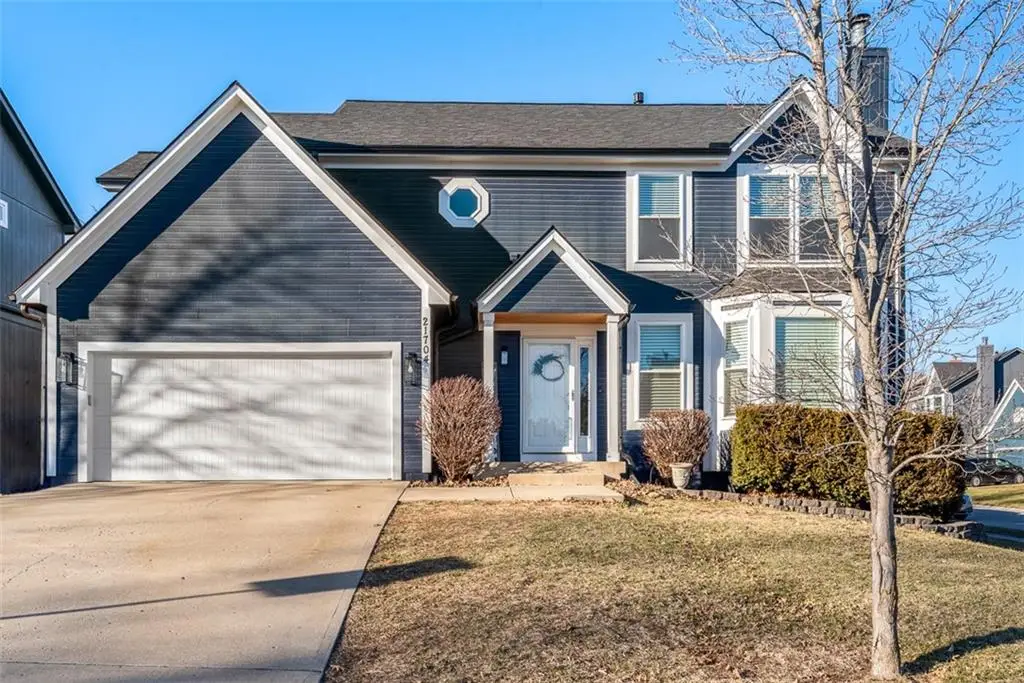 21704 W 49th Street, Shawnee, KS 66226 - Image #1