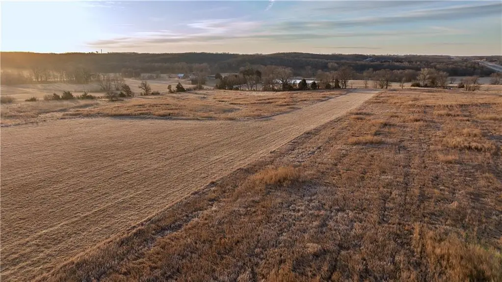E 220th Lane Lane, Bethany, MO 64424 - Image #1