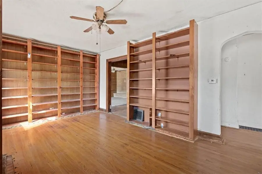14 E Whittier Street, Kansas City, MO 64119 - #3