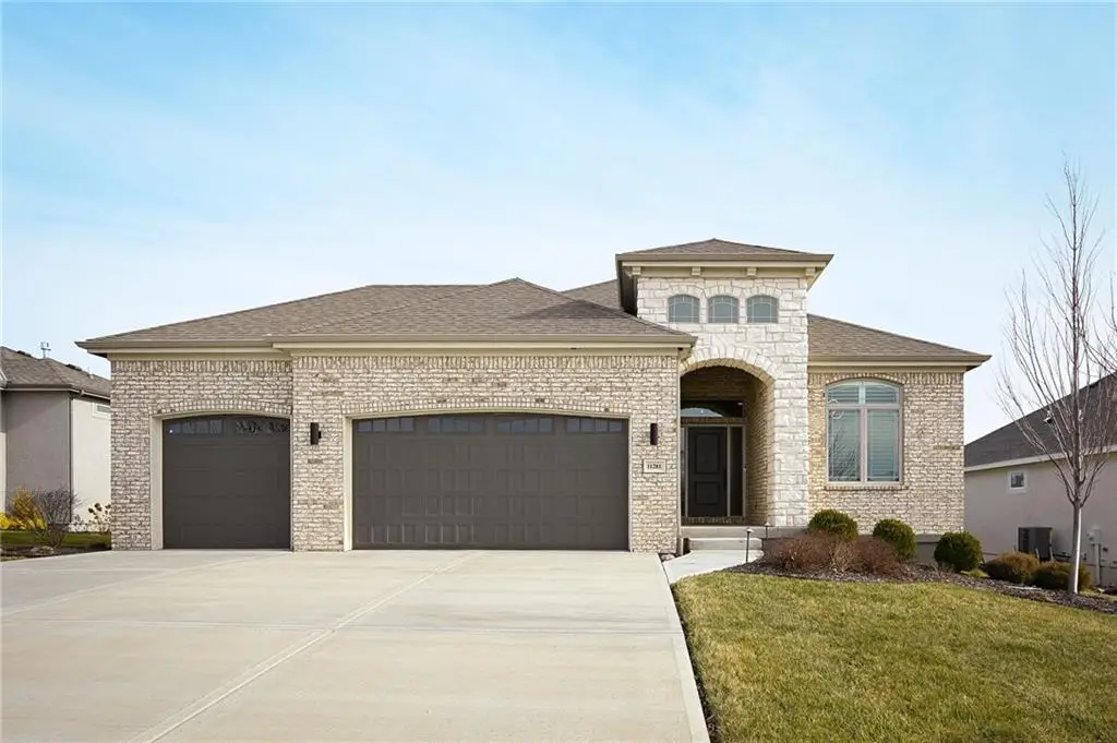 11281 S Red Bird Street, Olathe, KS 66061 - Image #1
