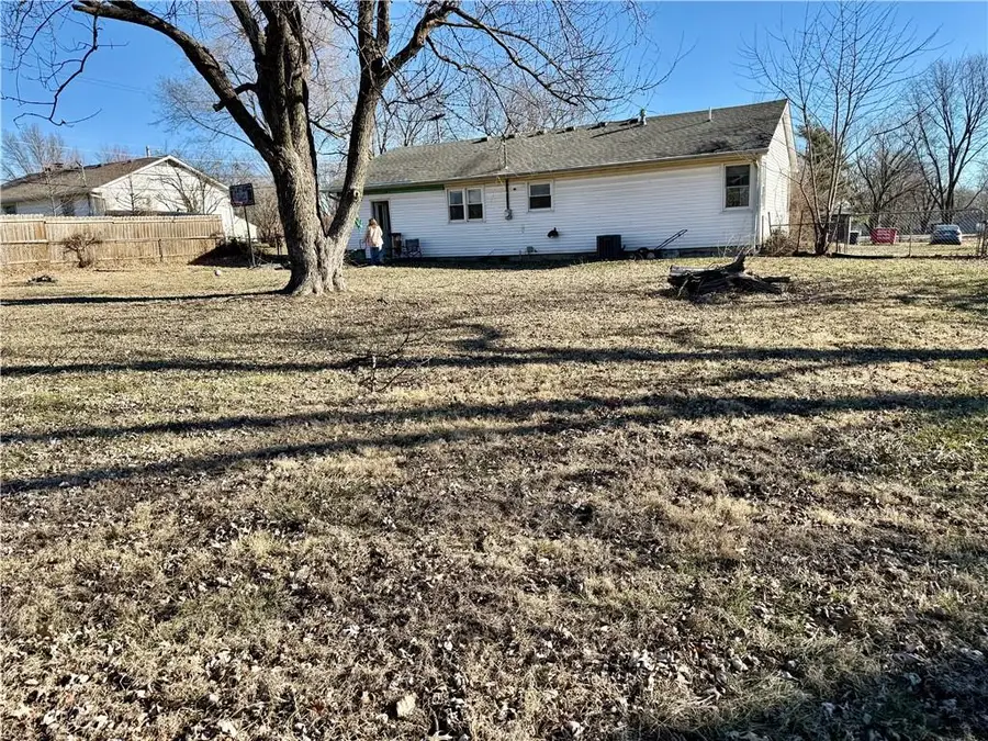 242 S Raum Street, Lawson, MO 64062 - Image #3