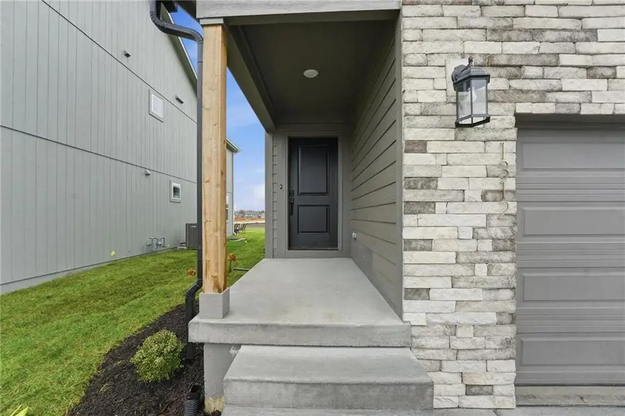 1312 SE Windbreak Drive, Lees Summit, MO 64081 - #3