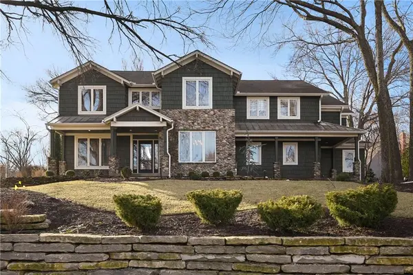 3901 W 125th Terrace, Leawood, KS 66209