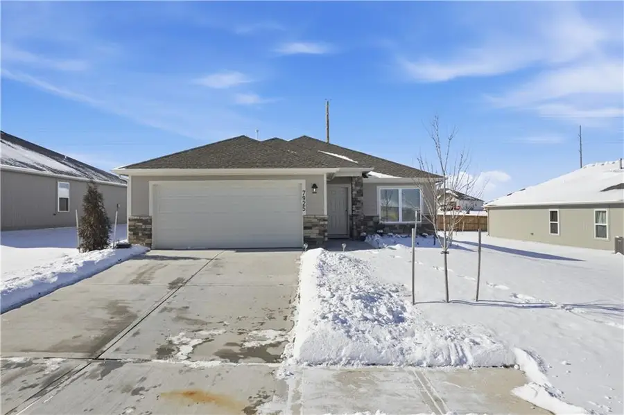 7925 SE 5th Street, Blue Springs, MO 64014 - Image #2