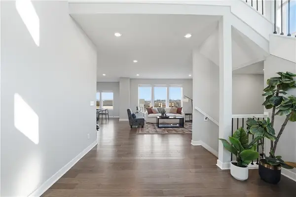 11115 N Glenwood Avenue, Kansas City, MO 64157