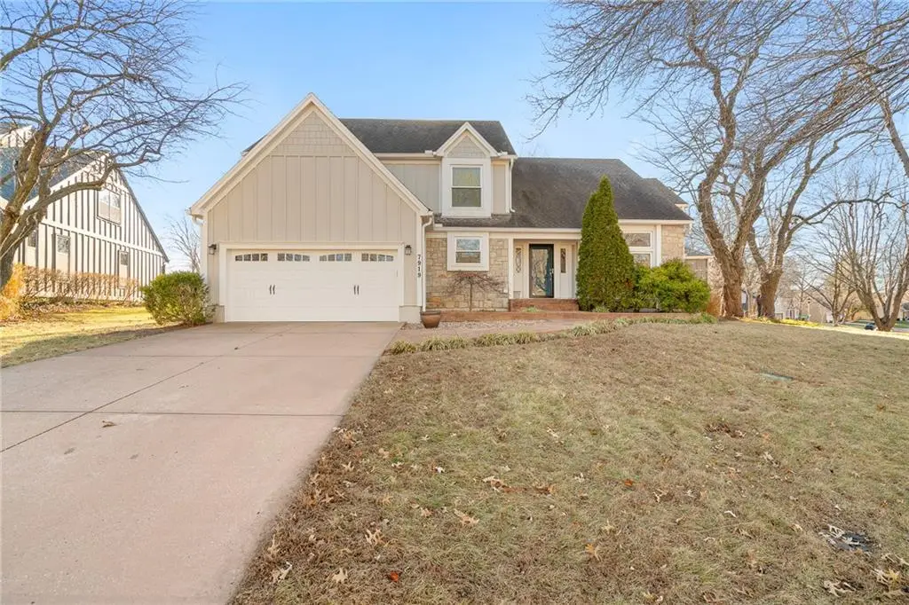 7919 W 116th Terrace, Overland Park, KS 66210 - Image #1