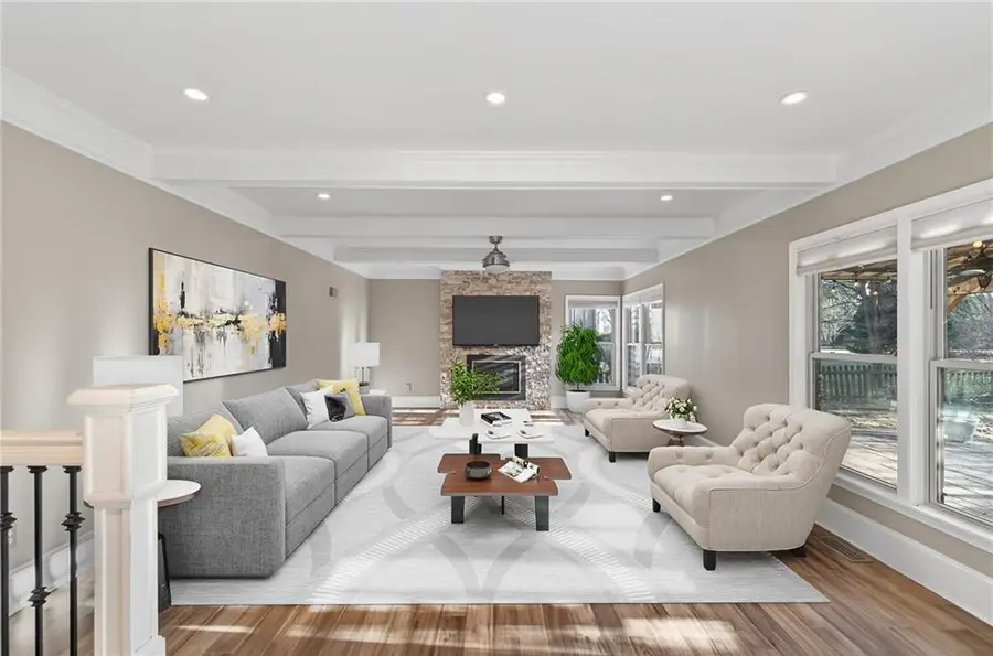 7919 W 116th Terrace, Overland Park, KS 66210 - Image #3