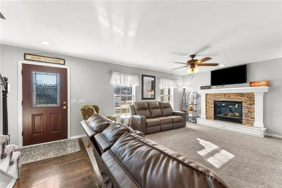 11616 N Charlotte Street, Kansas City, MO 64157 - Image #3