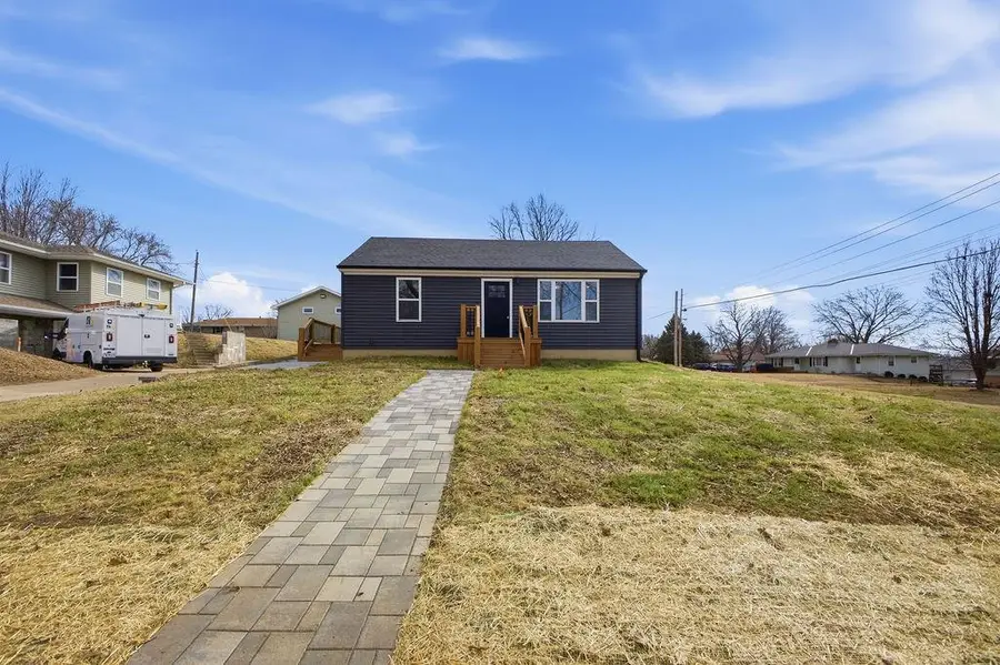 529 S 39th Street, Saint Joseph, MO 64506 - #3