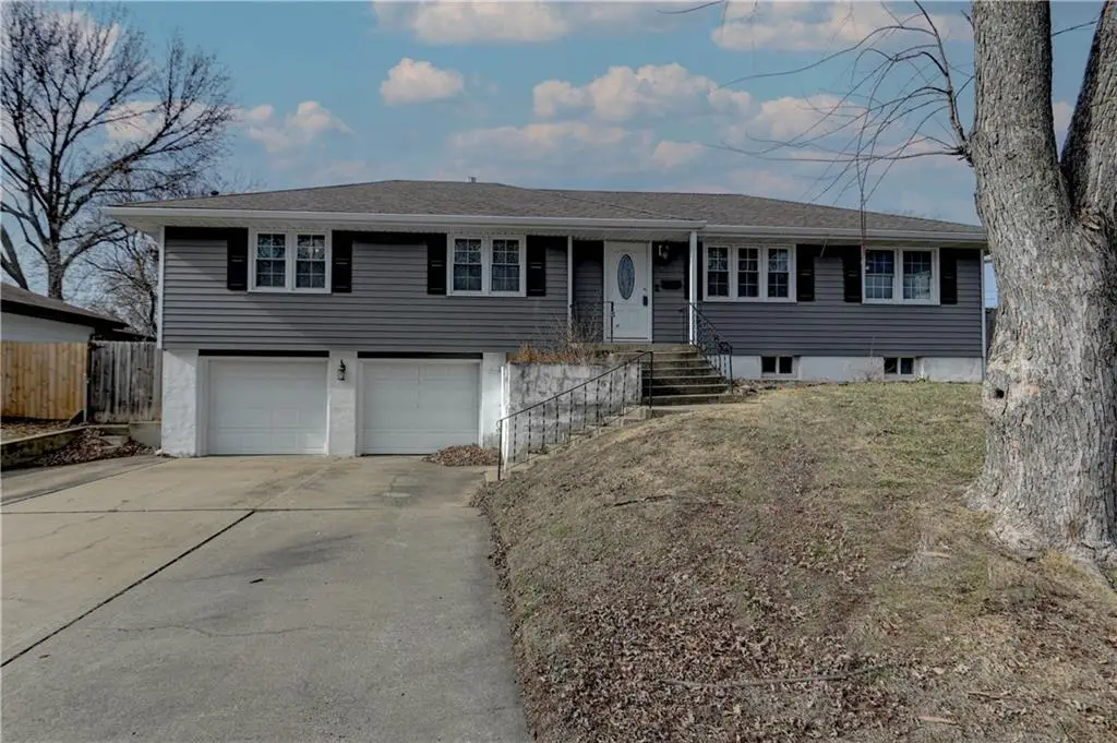 4116 S Delaware Avenue, Independence, MO 64055 - Image #1