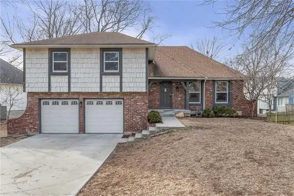 9914 Westgate Lane, Lenexa, KS 66215