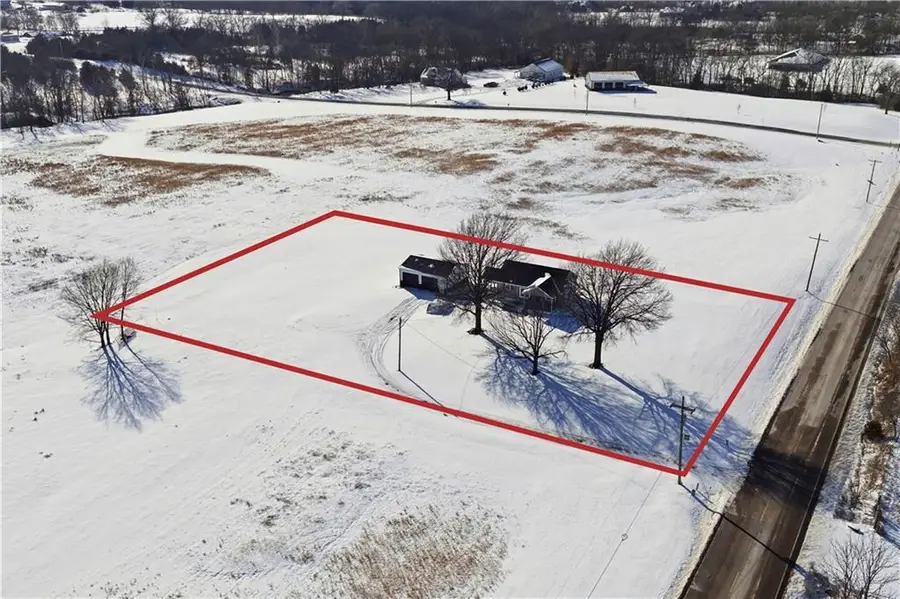 17675 Evans Road, Tonganoxie, KS 66086 - Image #3