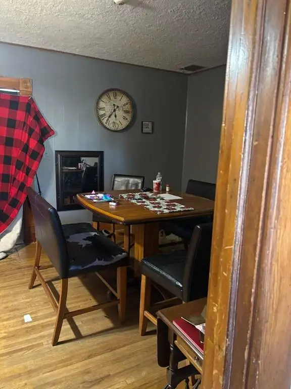 509 Utah Street, Hiawatha, KS 66434 - #3