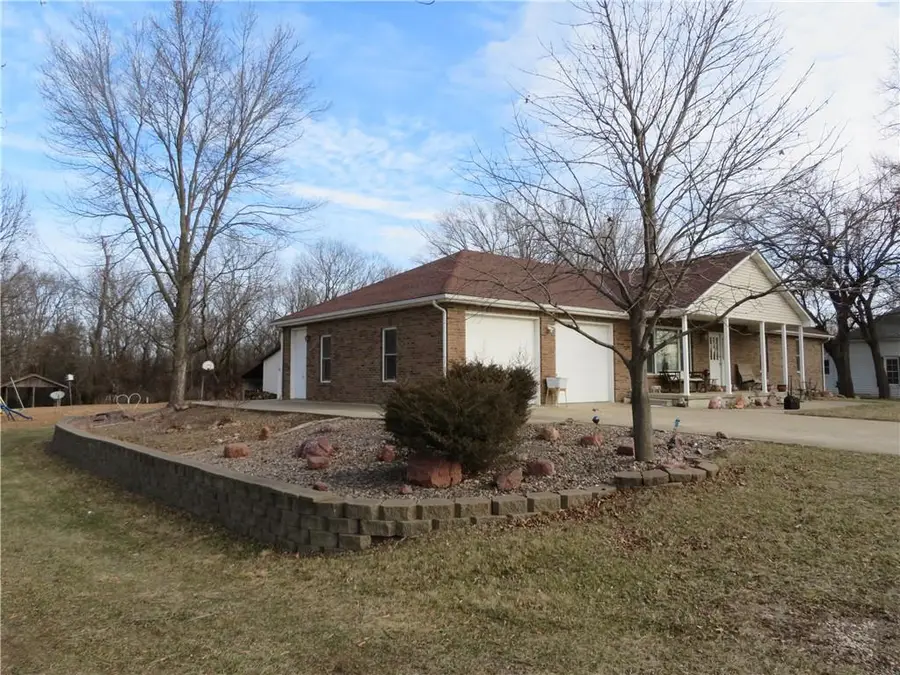 302 W Cynthia Street, McLouth, KS 66054 - Image #3