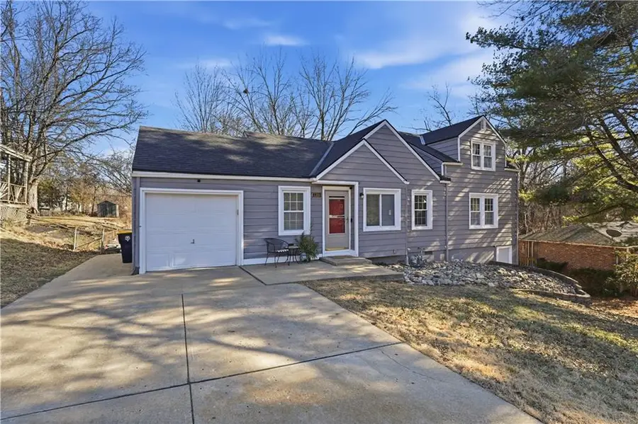 4429 N Chestnut Avenue, Kansas City, MO 64117 - Image #3