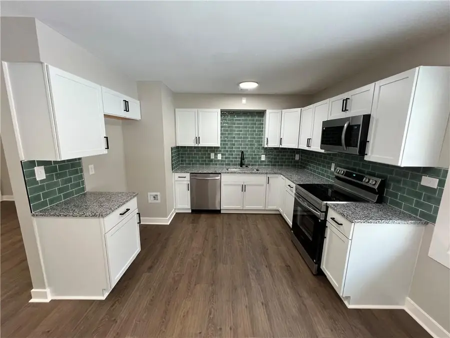 7002 E 112 Street, Kansas City, MO 64134 - #2