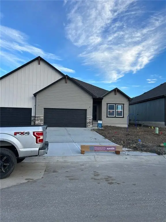 1218 SE Windbreak Drive, Lees Summit, MO 64081 - Image #1