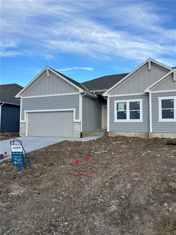 1210 SE Windbreak Drive, Lees Summit, MO 64081 - Image #1