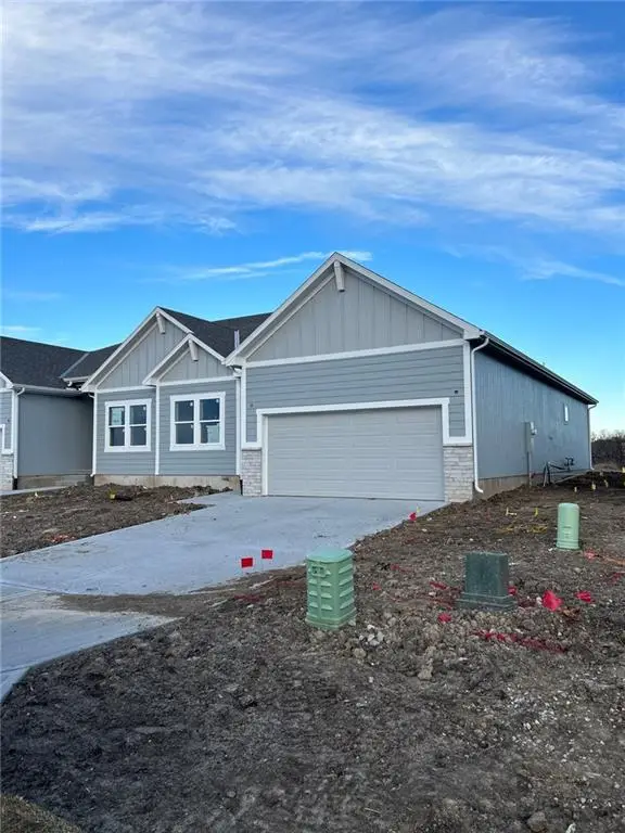 1212 SE Windbreak Drive, Lees Summit, MO 64081 - Image #1