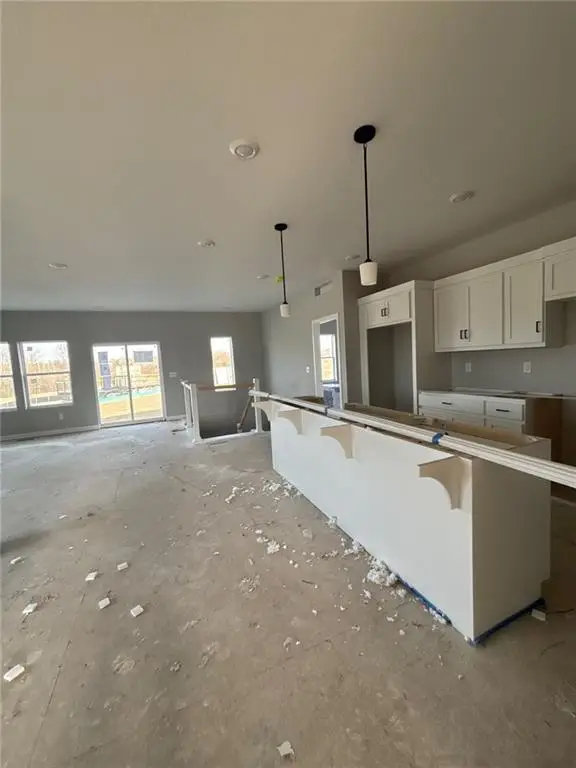 1204 SE Windbreak Drive, Lees Summit, MO 64081 - Image #2