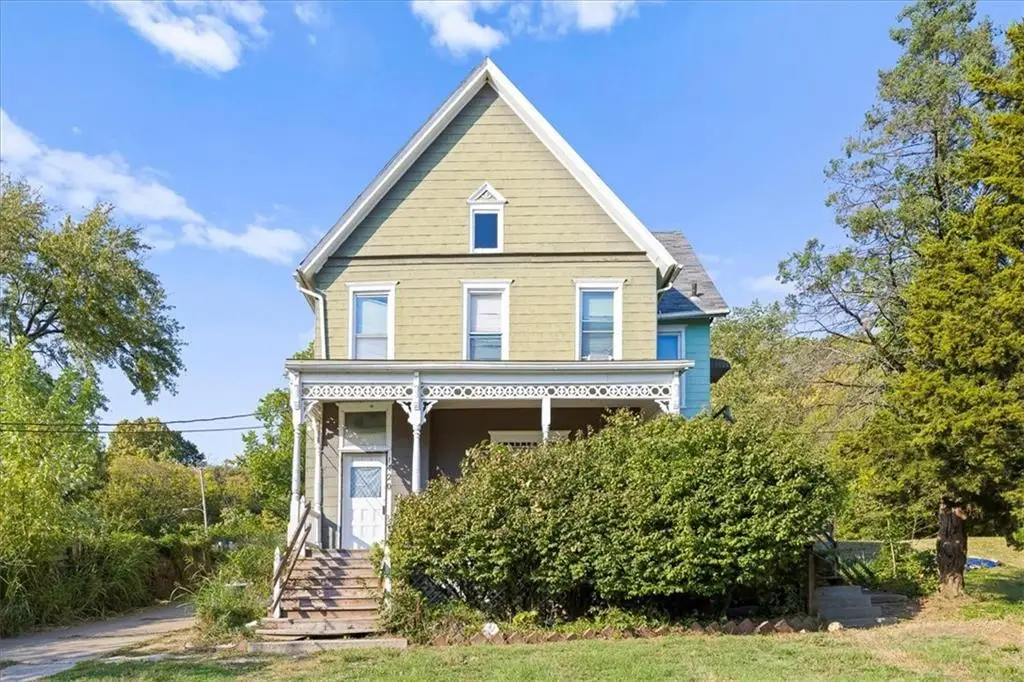 1420 W 37th Avenue, Kansas City, KS 66103 - #1