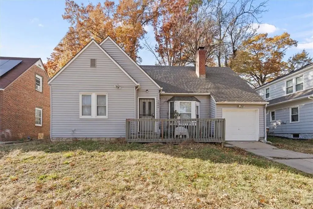 5806 Highland Avenue, Kansas City, MO 64110 - #1