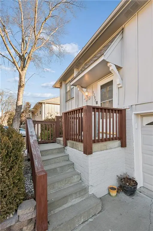 12925 S Brougham Drive, Olathe, KS 66062 - #3