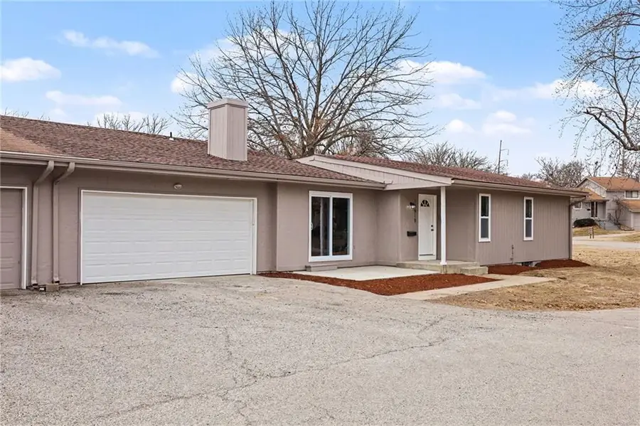 13919 Falkirk Circle, Grandview, MO 64030 - Image #3