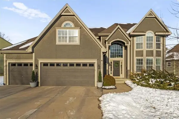 19402 W 209th Terrace, Spring Hill, KS 66083