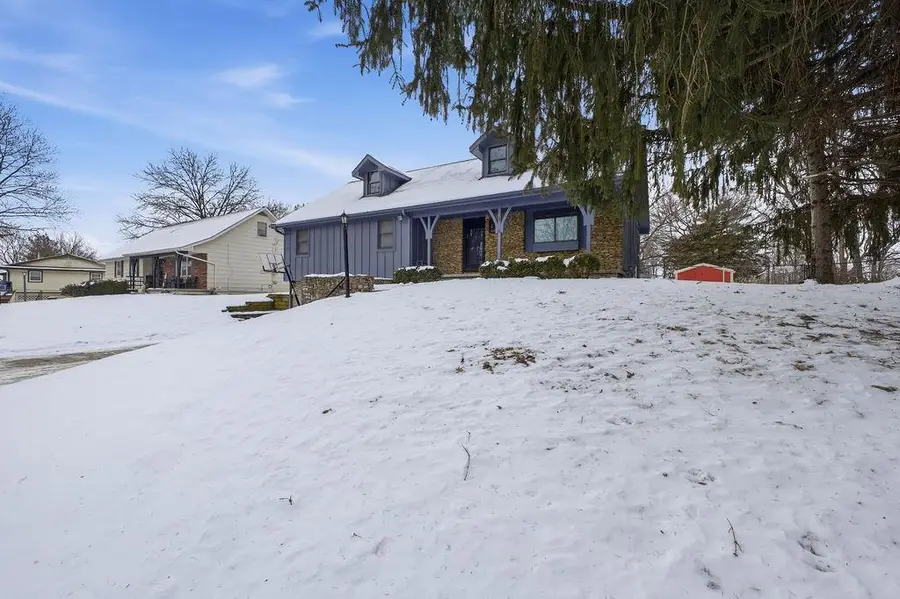 4724 Arrowhead Drive, Saint Joseph, MO 64506 - Image #3