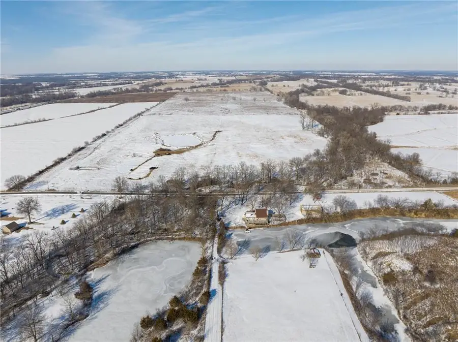 29 NE 400 Road, Clinton, MO 64735 - #2