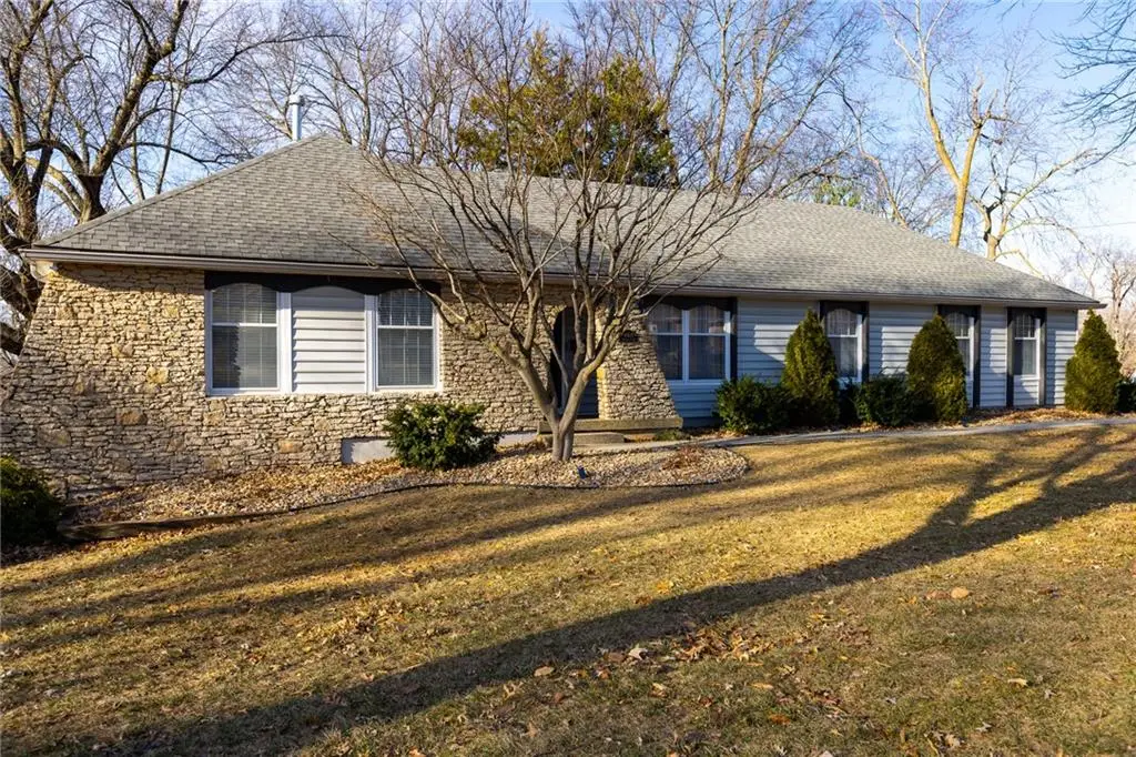 4900 Norwood Court, Kansas City, MO 64133 - #1